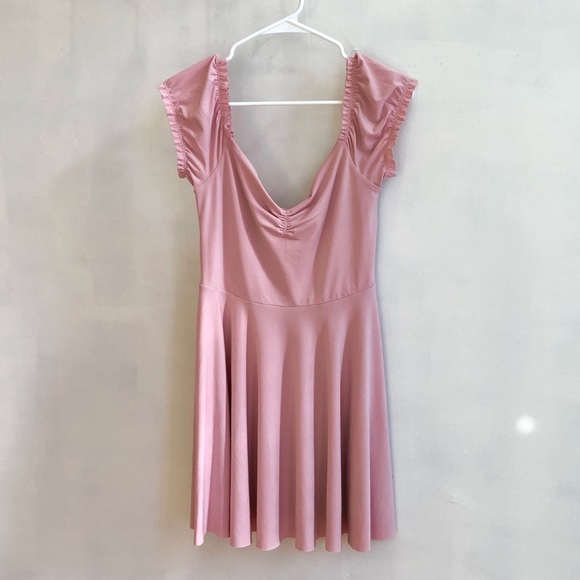 ‼️LAST CHANCE // NAME YOUR PRICE // DONATING FRI 12/2‼️ UO Skater Dress - Picture 2 of 4